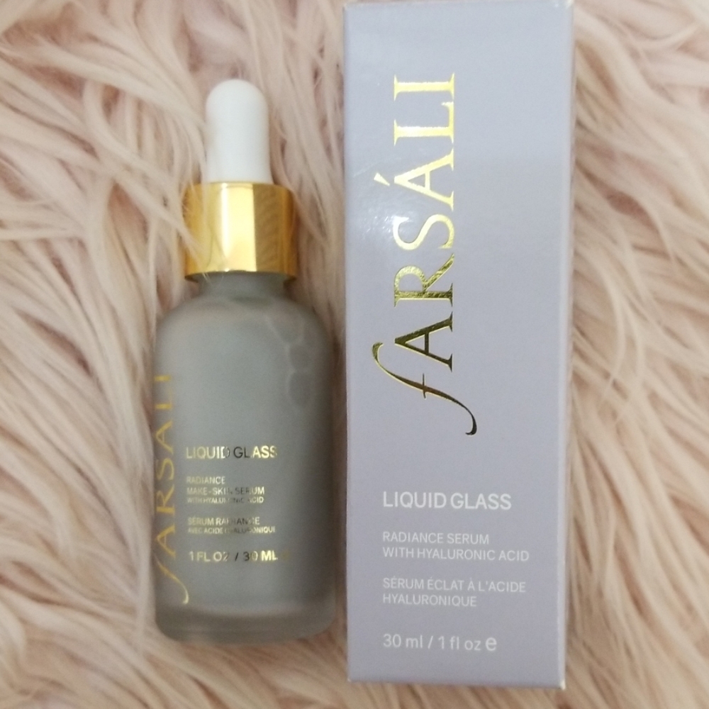 Farsali Liquid Glass
